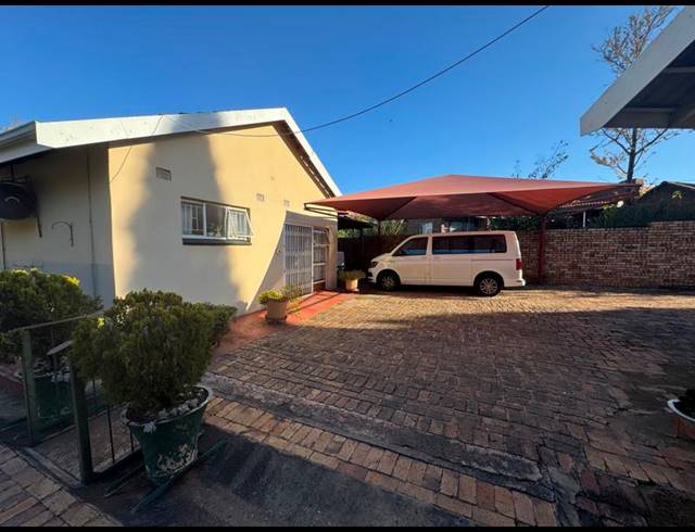 4 BEDROOM HOUSE FOR SALE IN GHOLFSIG